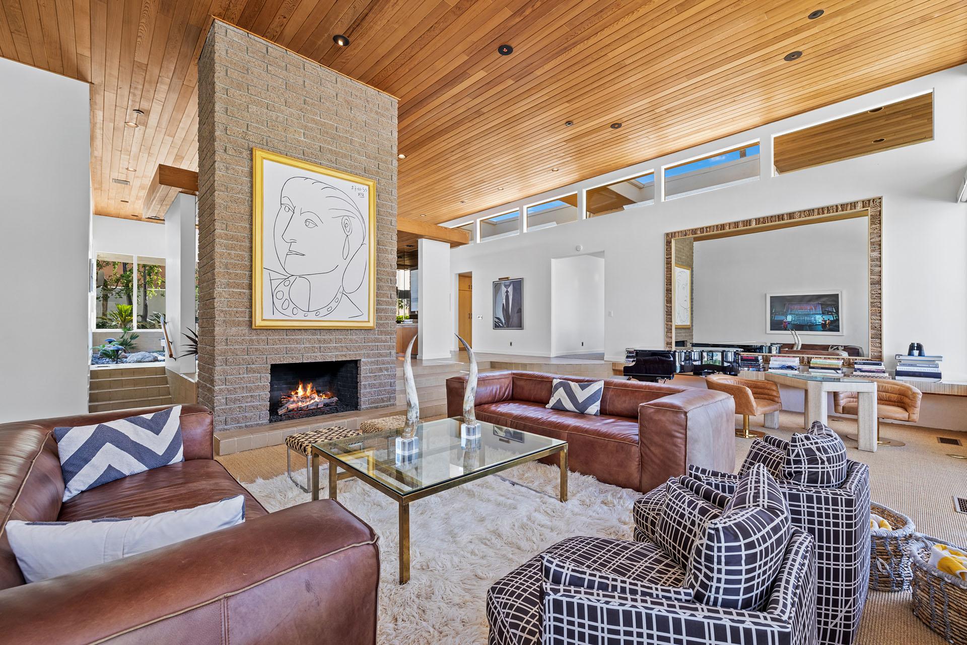 Dunham Estate Swanky Half Acre in South Palm Springs! gallery image 6