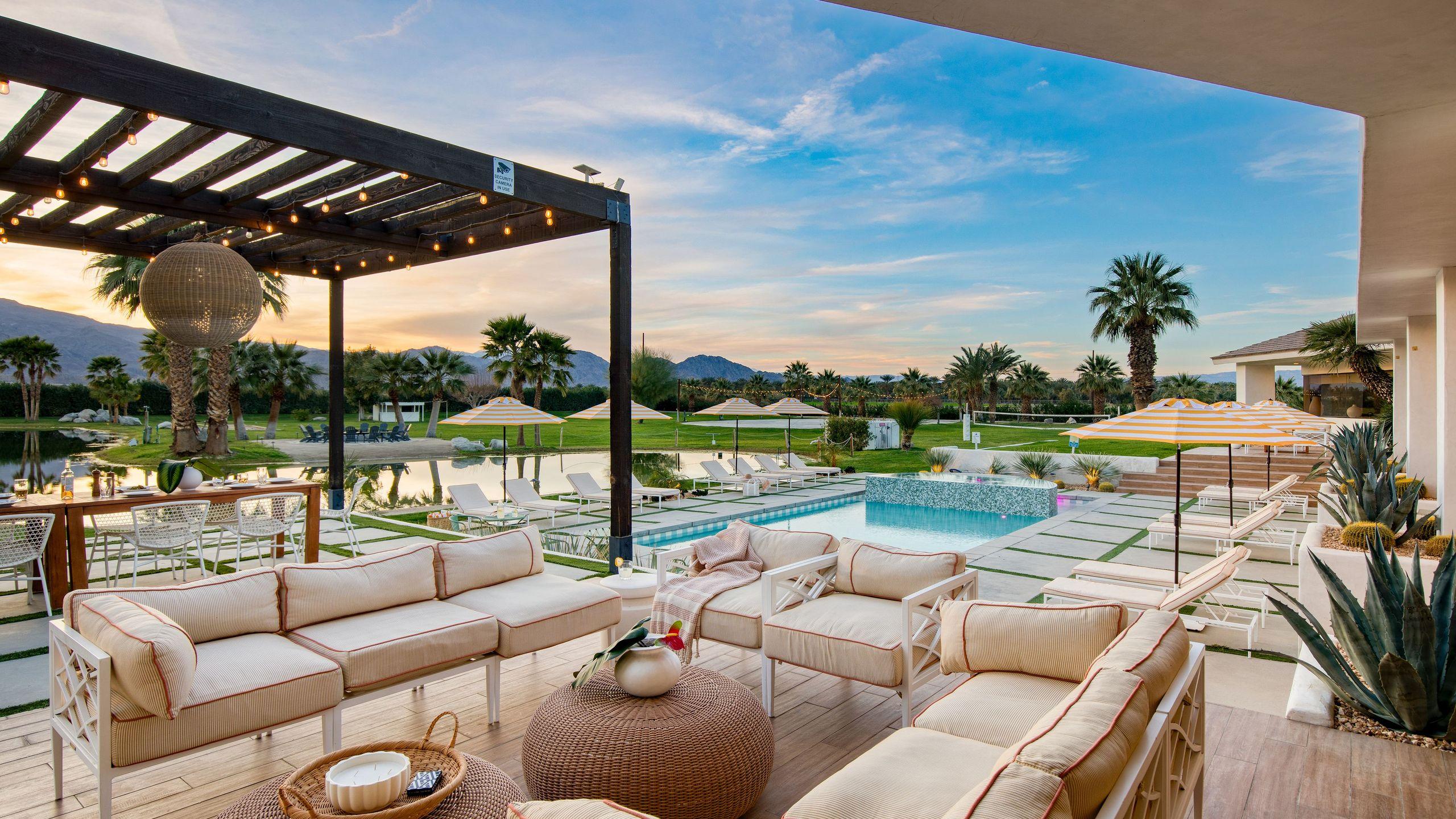 40-Acre Estate, Priv Lake, Tennis, Golf Green, Soccer | Buena Vista gallery image 7