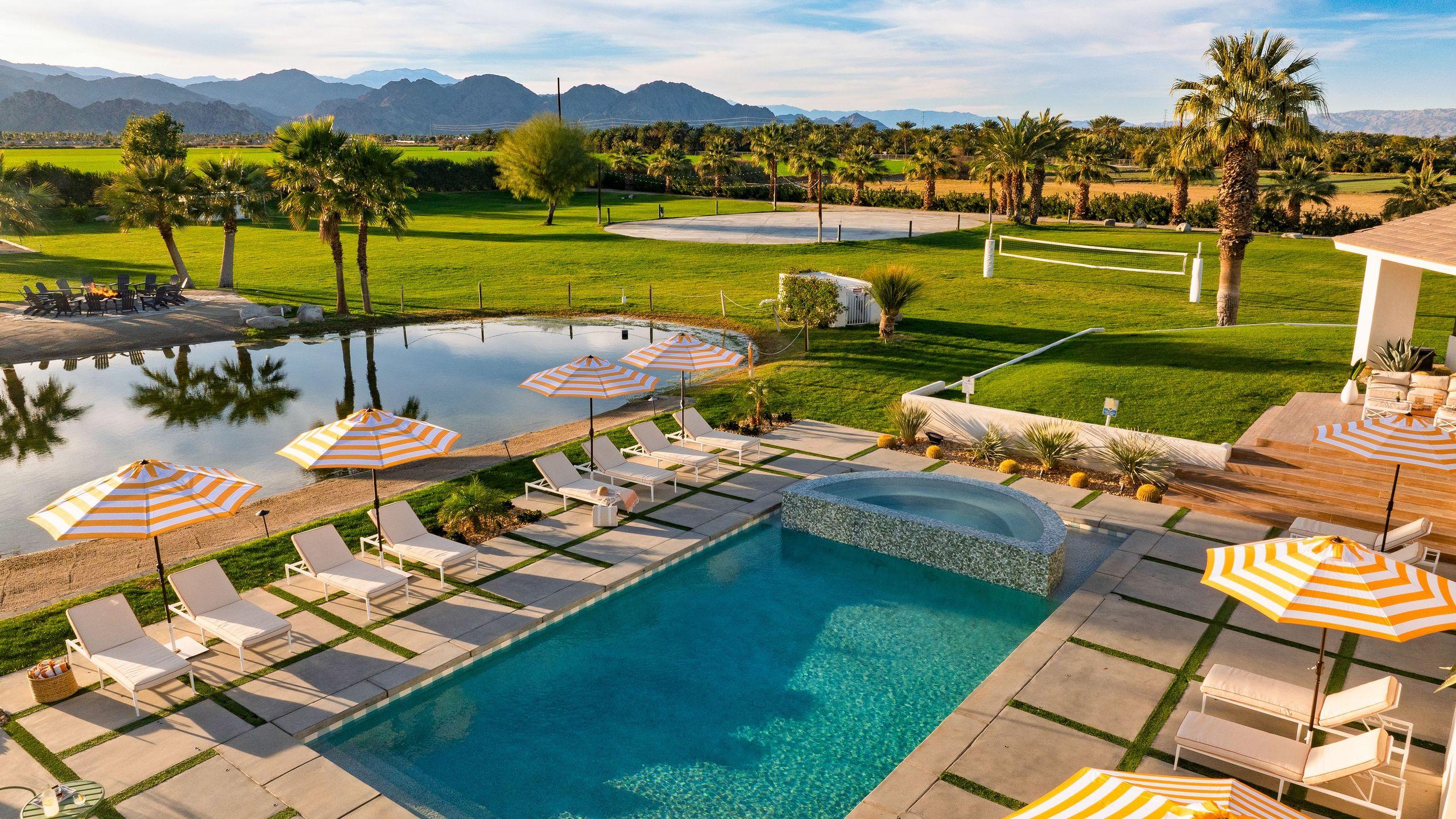 40-Acre Estate, Priv Lake, Tennis, Golf Green, Soccer | Buena Vista gallery image 9