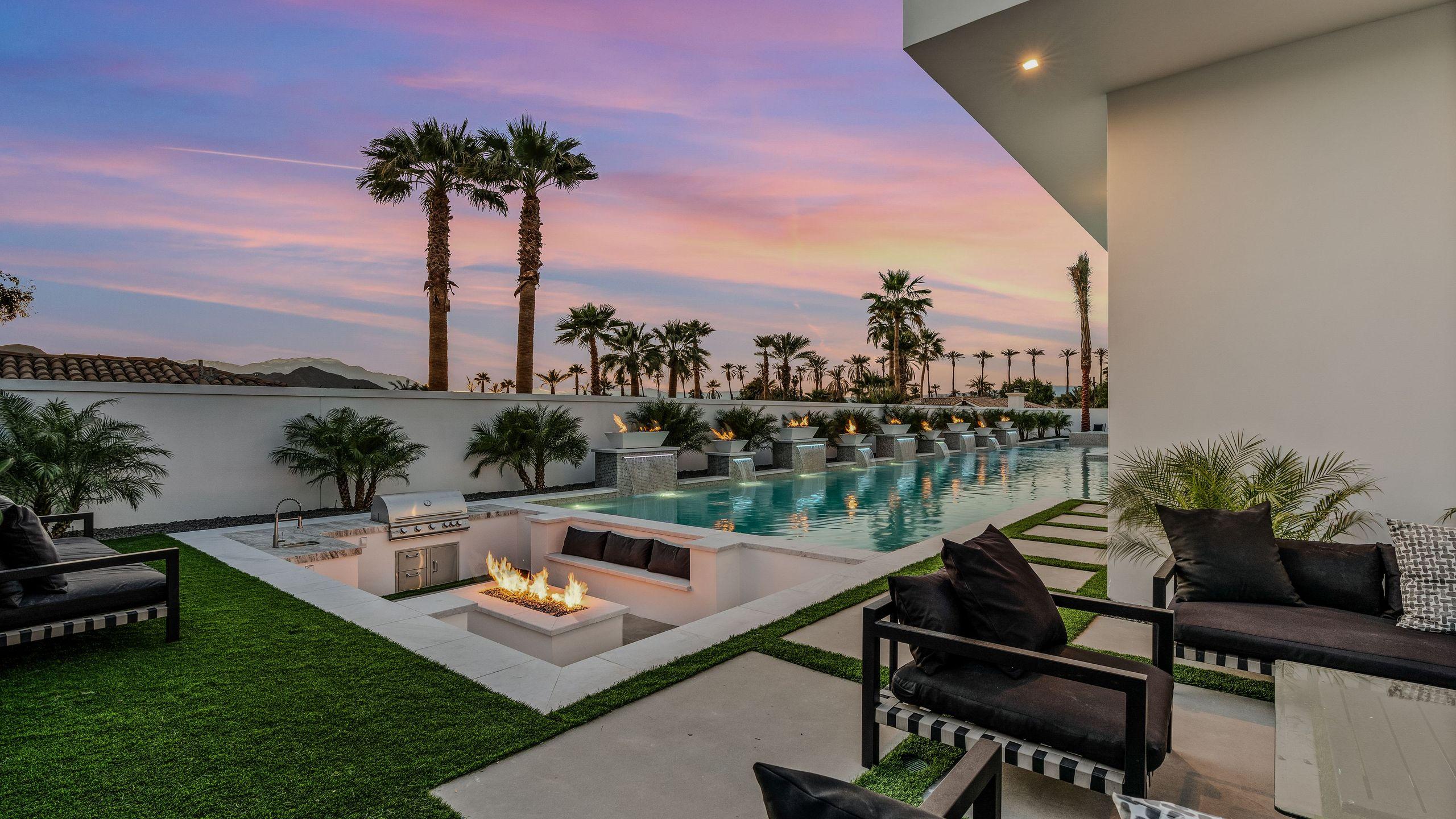Fine 5-Bedroom Luxe Retreat w/ Pool & Hot Tub | Bravo Villa #15 gallery image 5