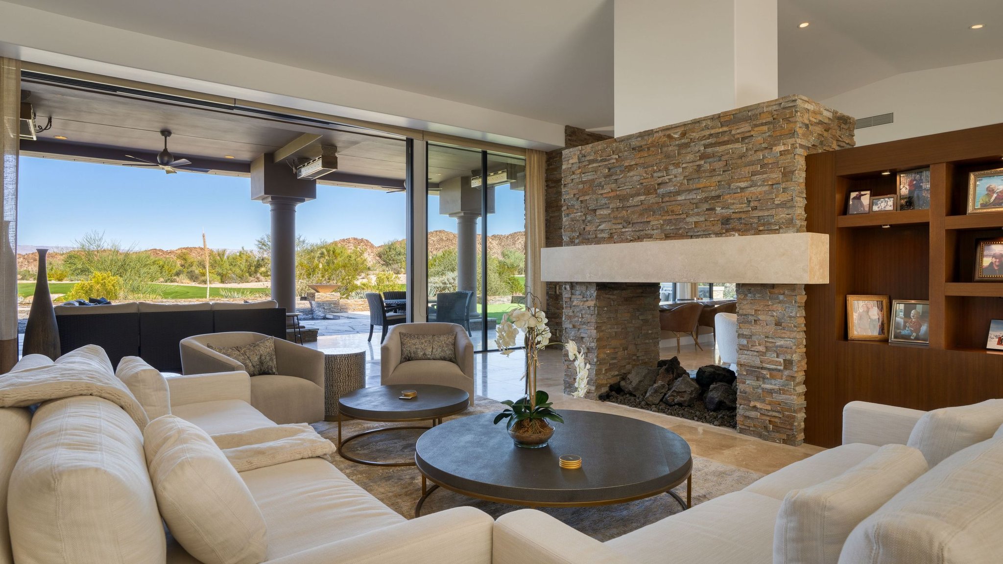 Giraffe View House
