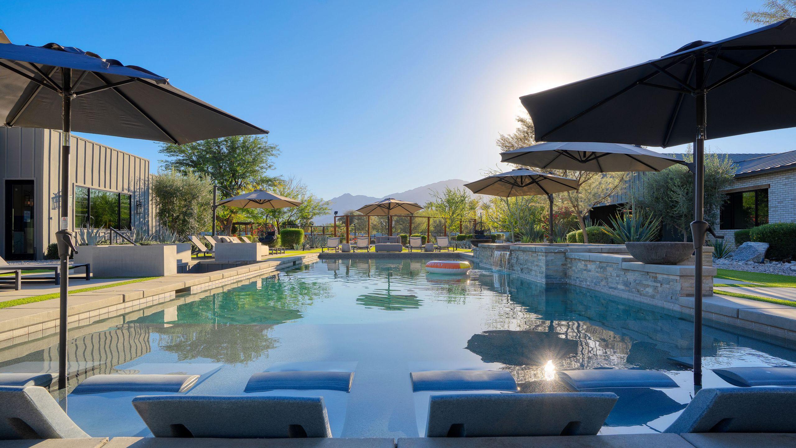 8BDR Villa | Tennis/Pickleball, Golf Green, Pool House, Gym, Bar | Mesquite38 gallery image 3