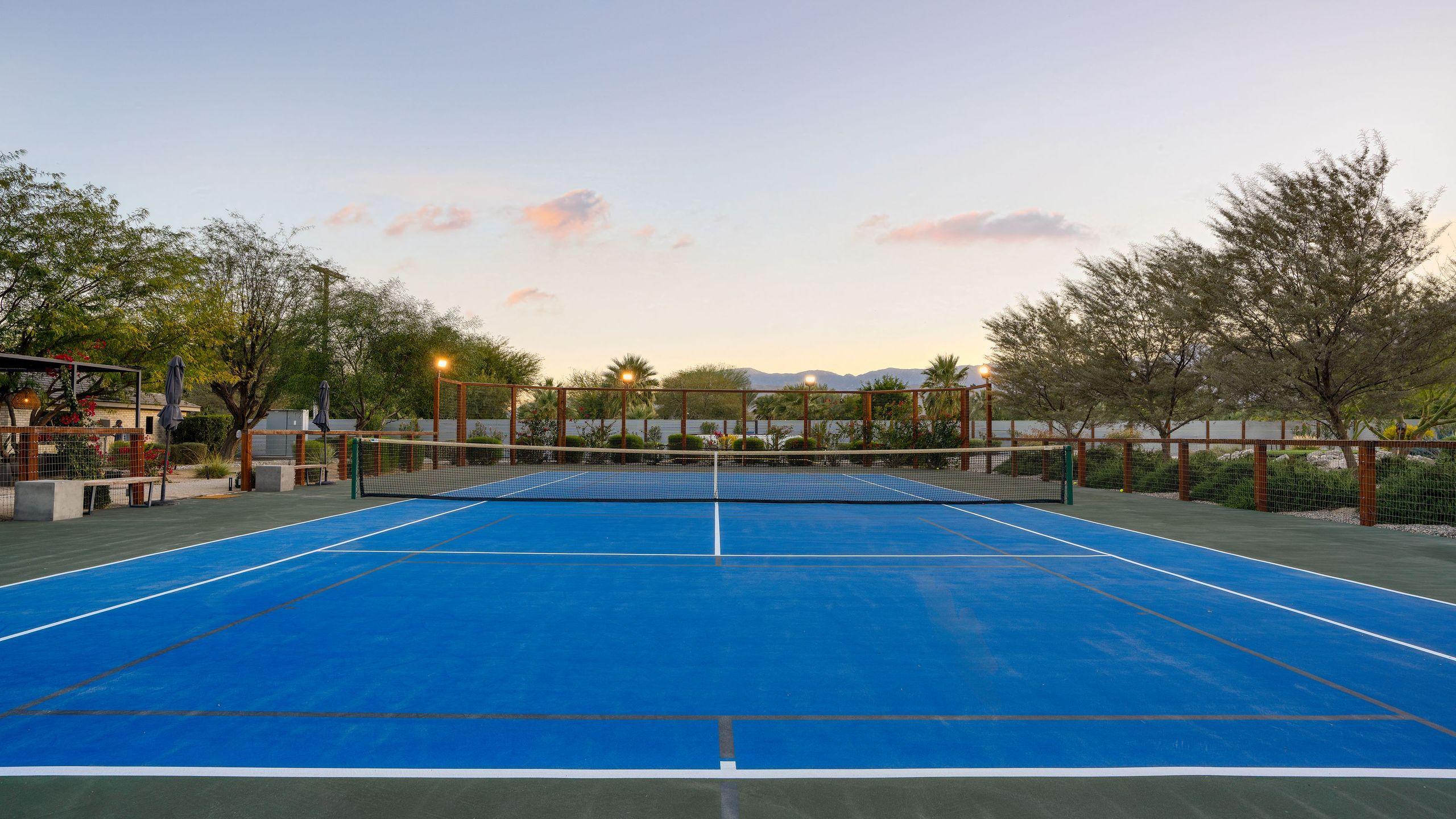 8BDR Villa | Tennis/Pickleball, Golf Green, Pool House, Gym, Bar | Mesquite38 gallery image 5