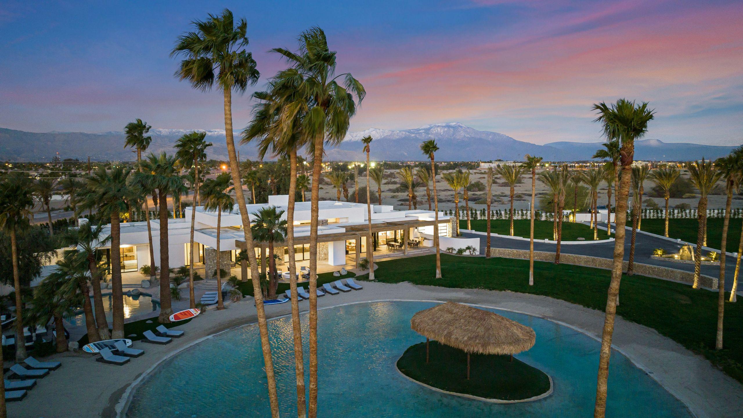The Bravo Beach Club | Tennis, Beach, Basketball, Golf | Ultra-Luxe Compound gallery image 9