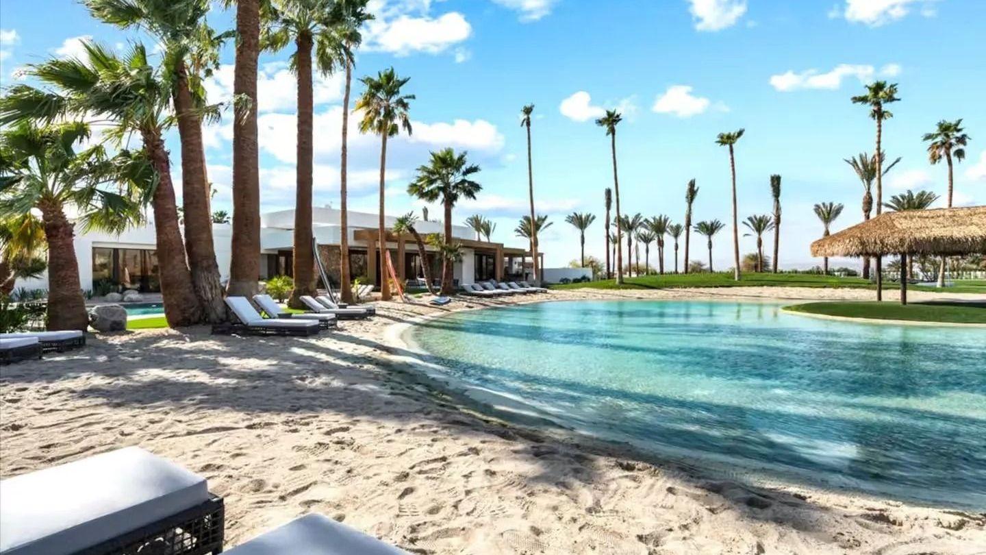The Bravo Beach Club | Tennis, Beach, Basketball, Golf | Ultra-Luxe Compound gallery image 5
