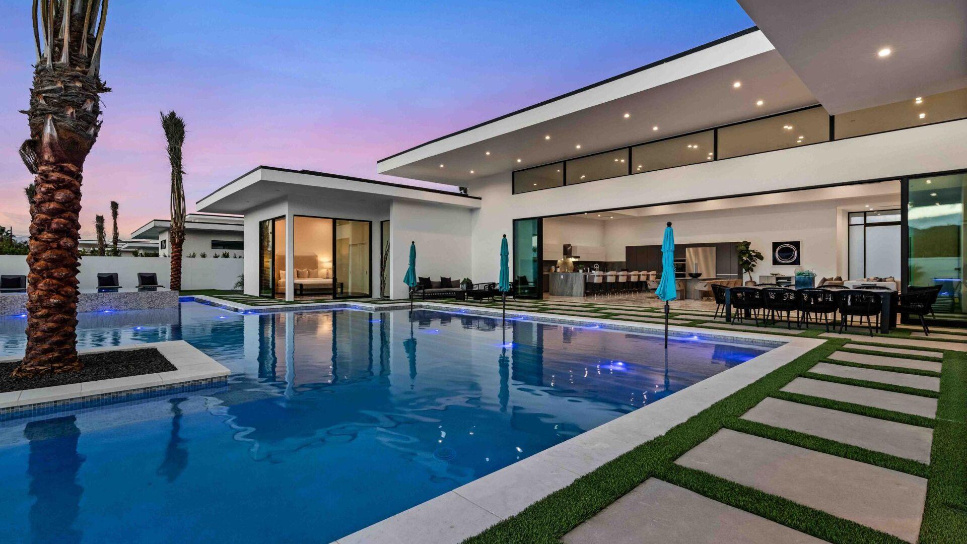 Bravo Villas Dorada gallery image 1