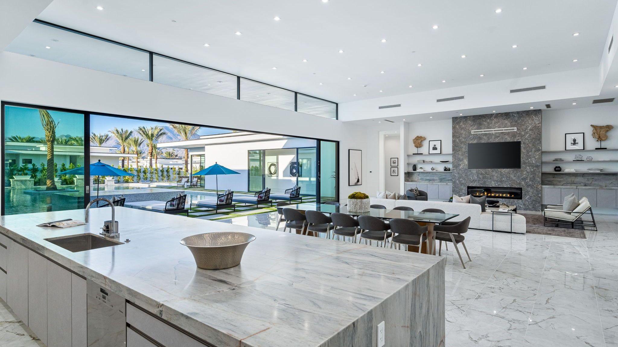 Bravo Villa #4 gallery image 3