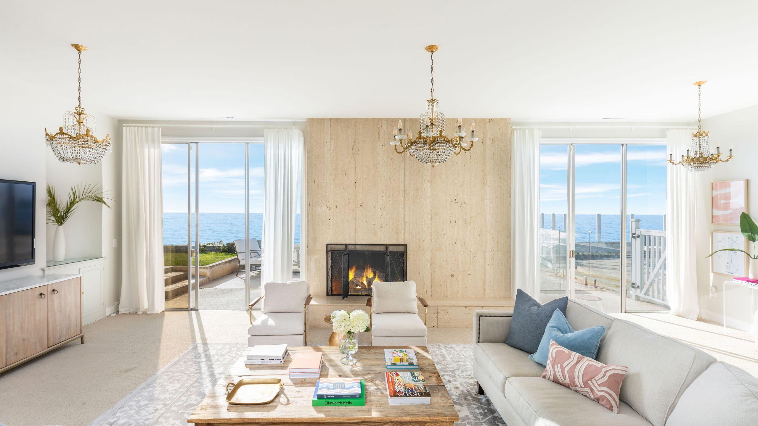 Stunning Estate w/ Ocean View, Pool, Spa, Bocce • Sleeps 20 | Vista gallery image 3