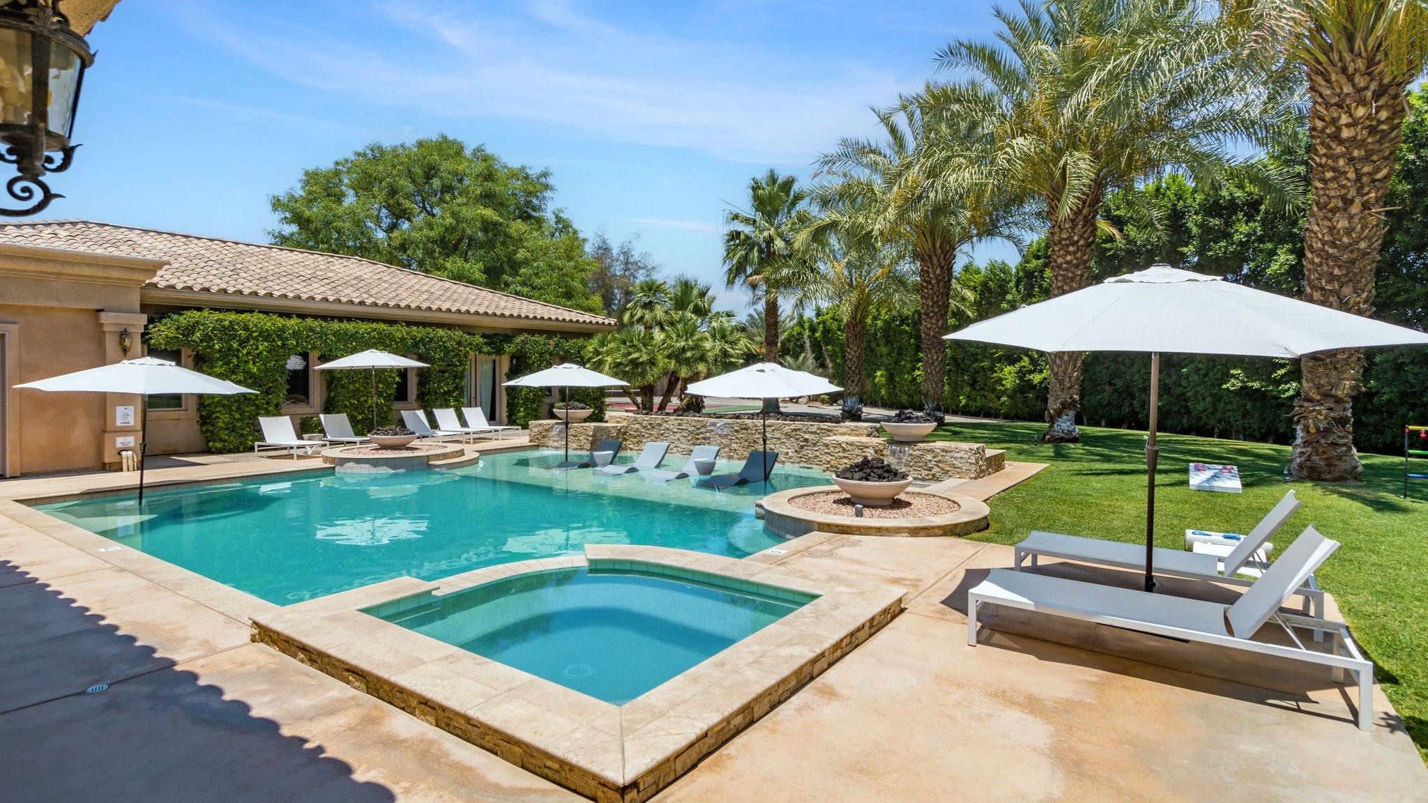 The Date Palm Estate 1 gallery image 2