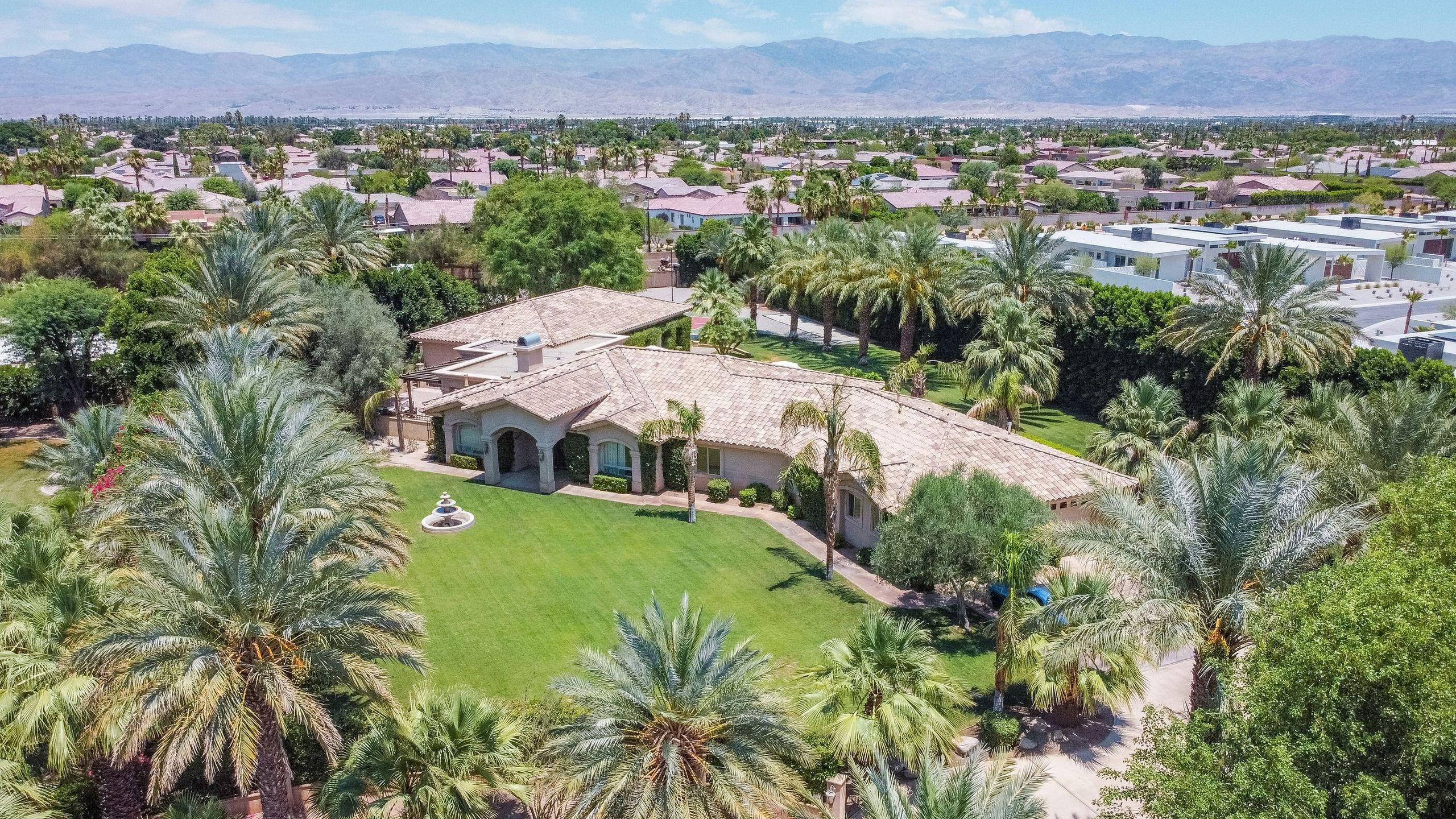 The Date Palm Estate | Luxurious Private Retreat! gallery image 8