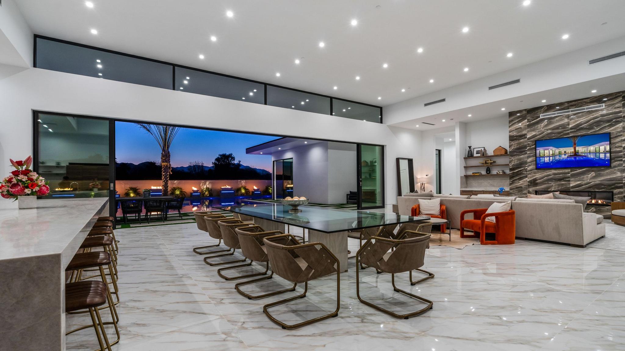 Bravo Villa #13 gallery image 4