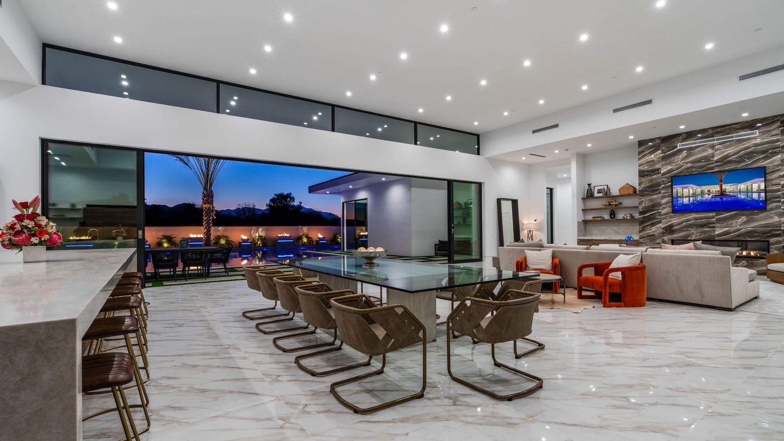 Pool, Hot Tub & Putting Green | Minutes from Dining & Golf | Bravo Villa #13 gallery image 4