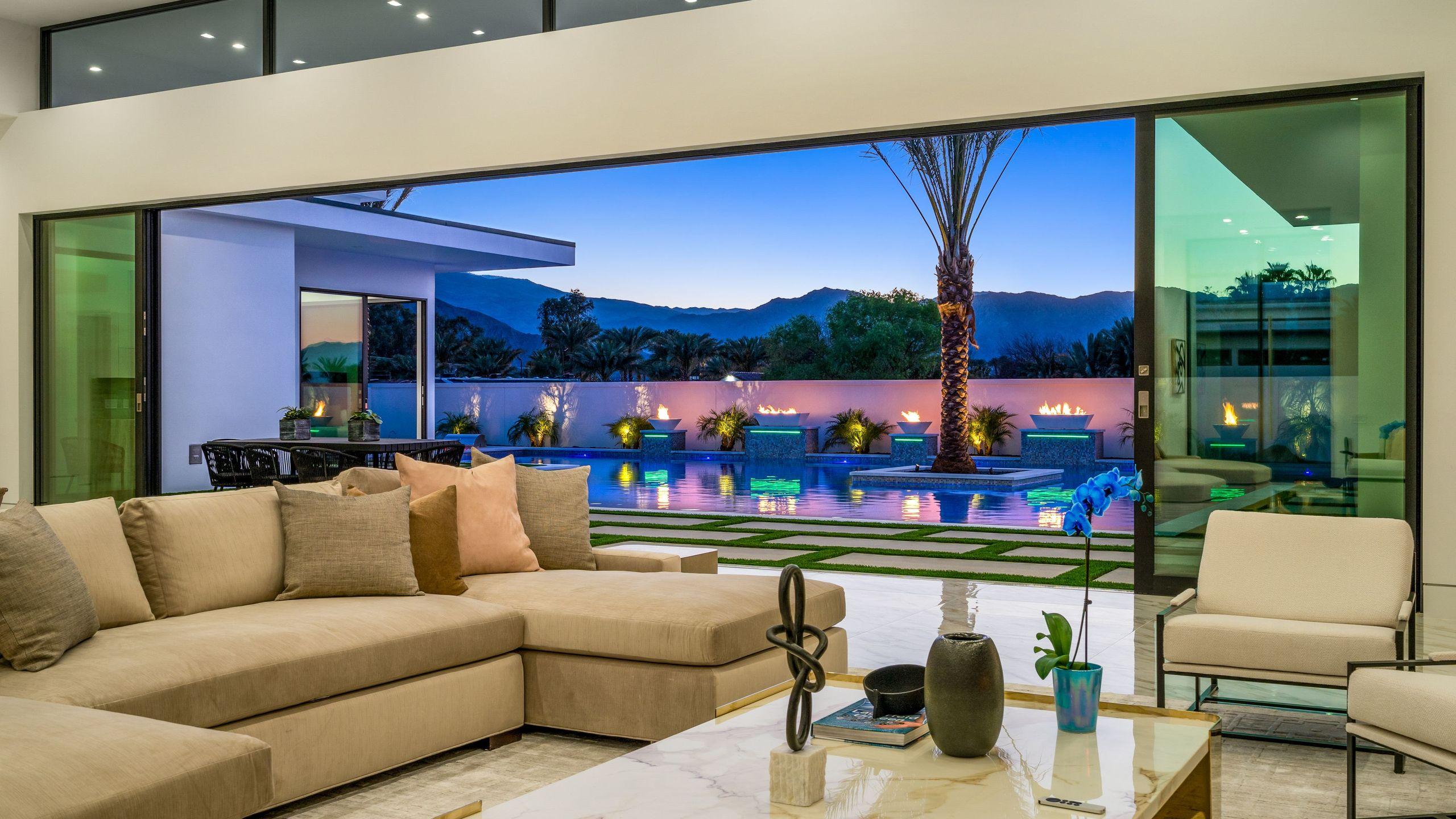 Pool, Hot Tub & Putting Green | Minutes from Dining & Golf | Bravo Villa #13 gallery image 9