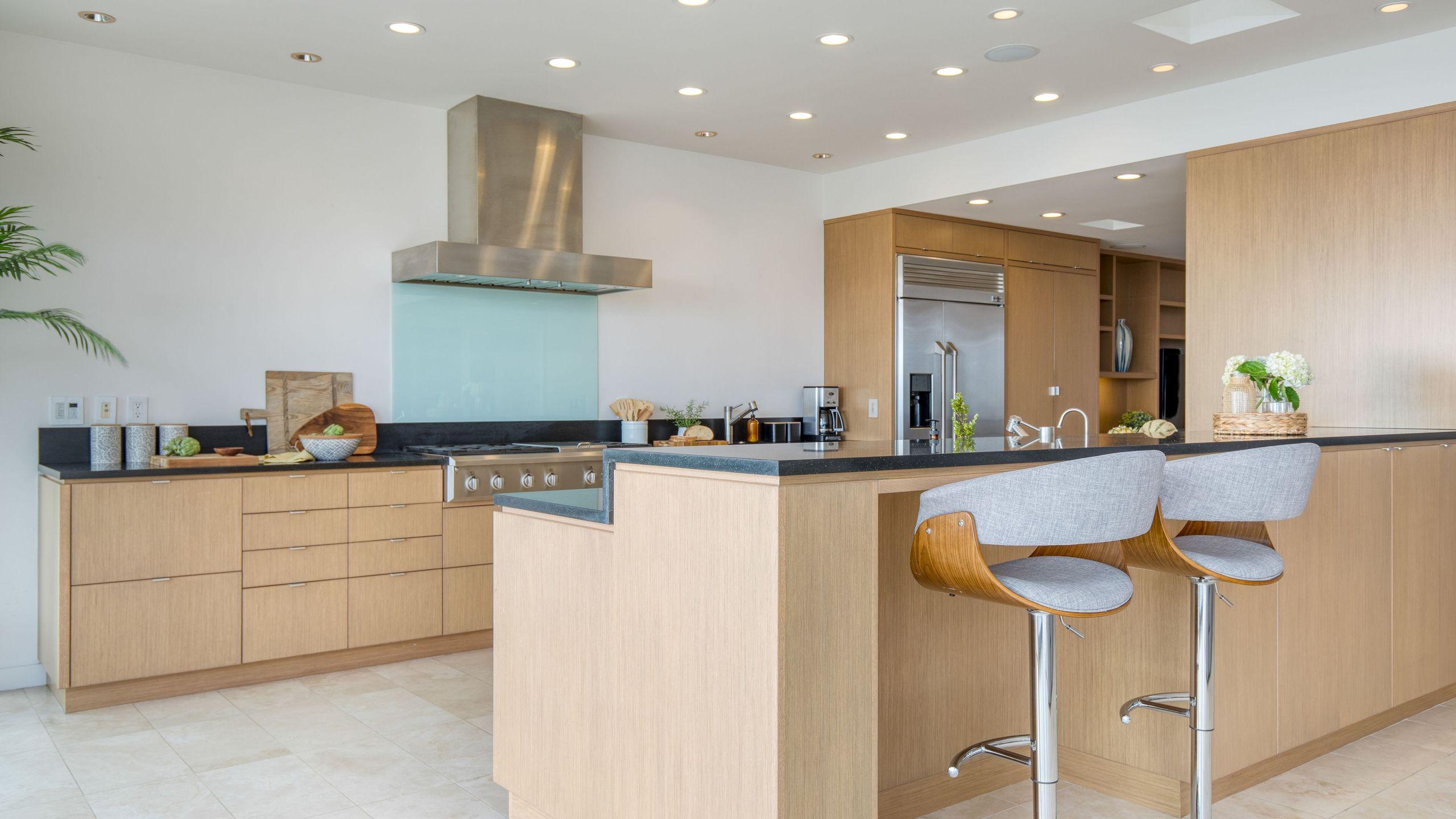 Jewel | Panoramic Ocean Views in La Jolla! gallery image 8
