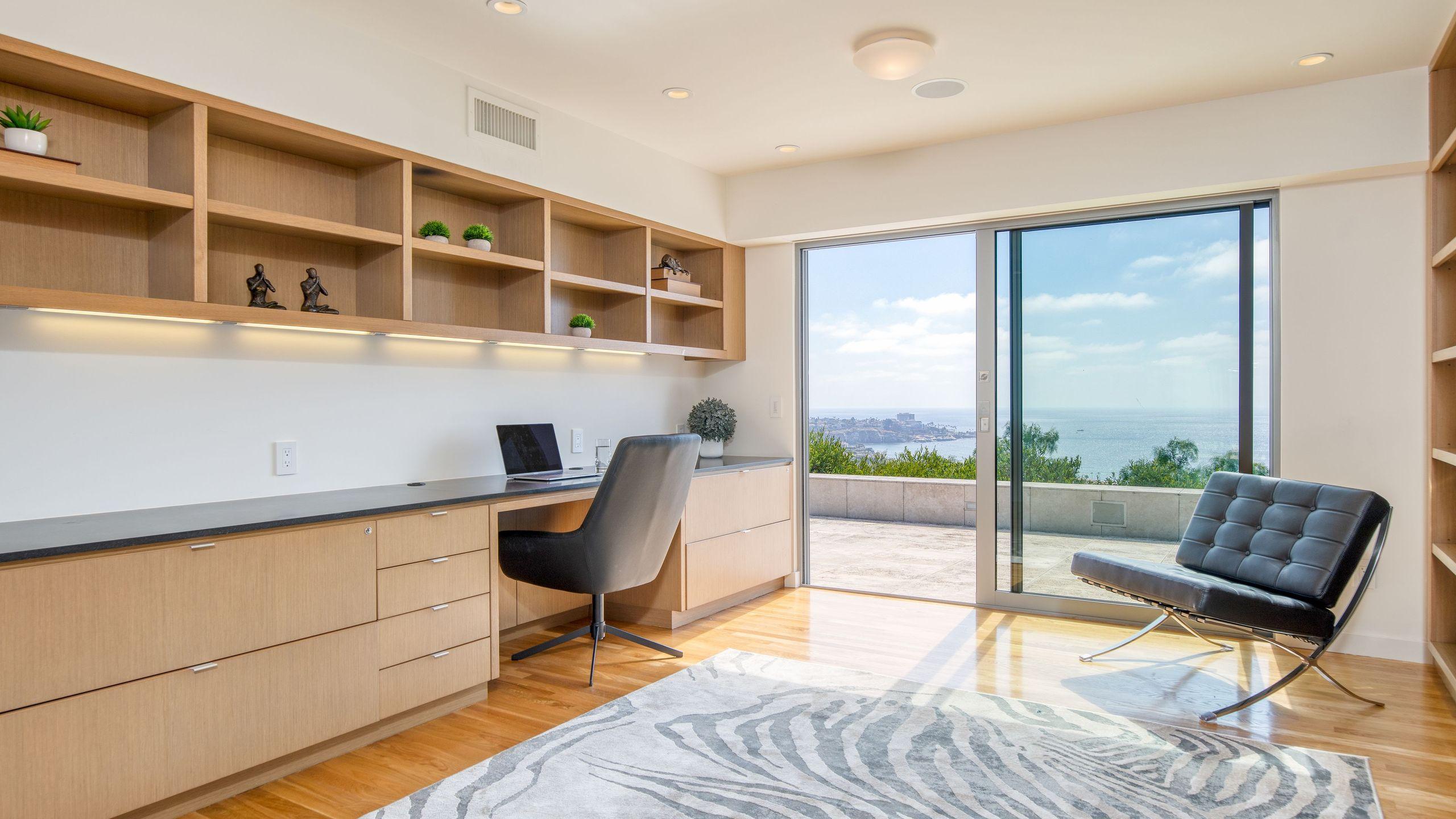 Jewel | Panoramic Ocean Views in La Jolla! gallery image 9