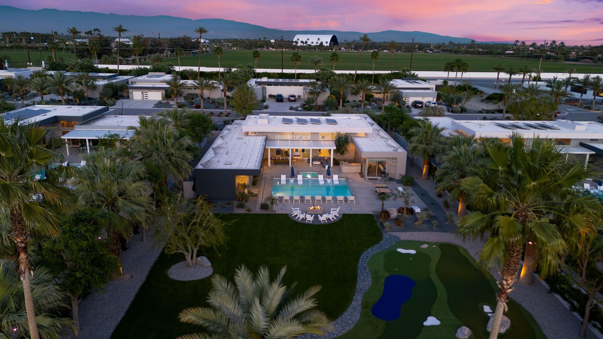 Polo Villa Halo gallery image 2