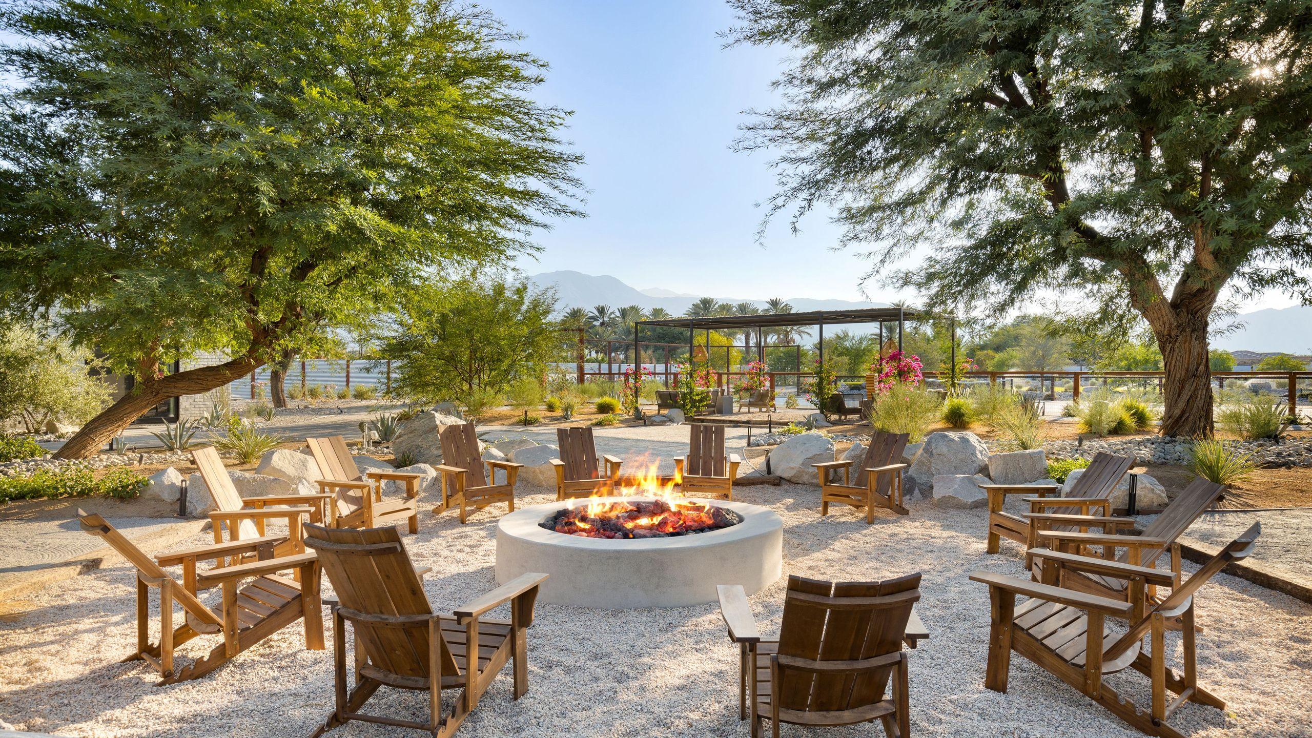 8BDR Villa | Tennis/Pickleball, Golf Green, Pool House, Gym, Bar | Mesquite38 gallery image 7