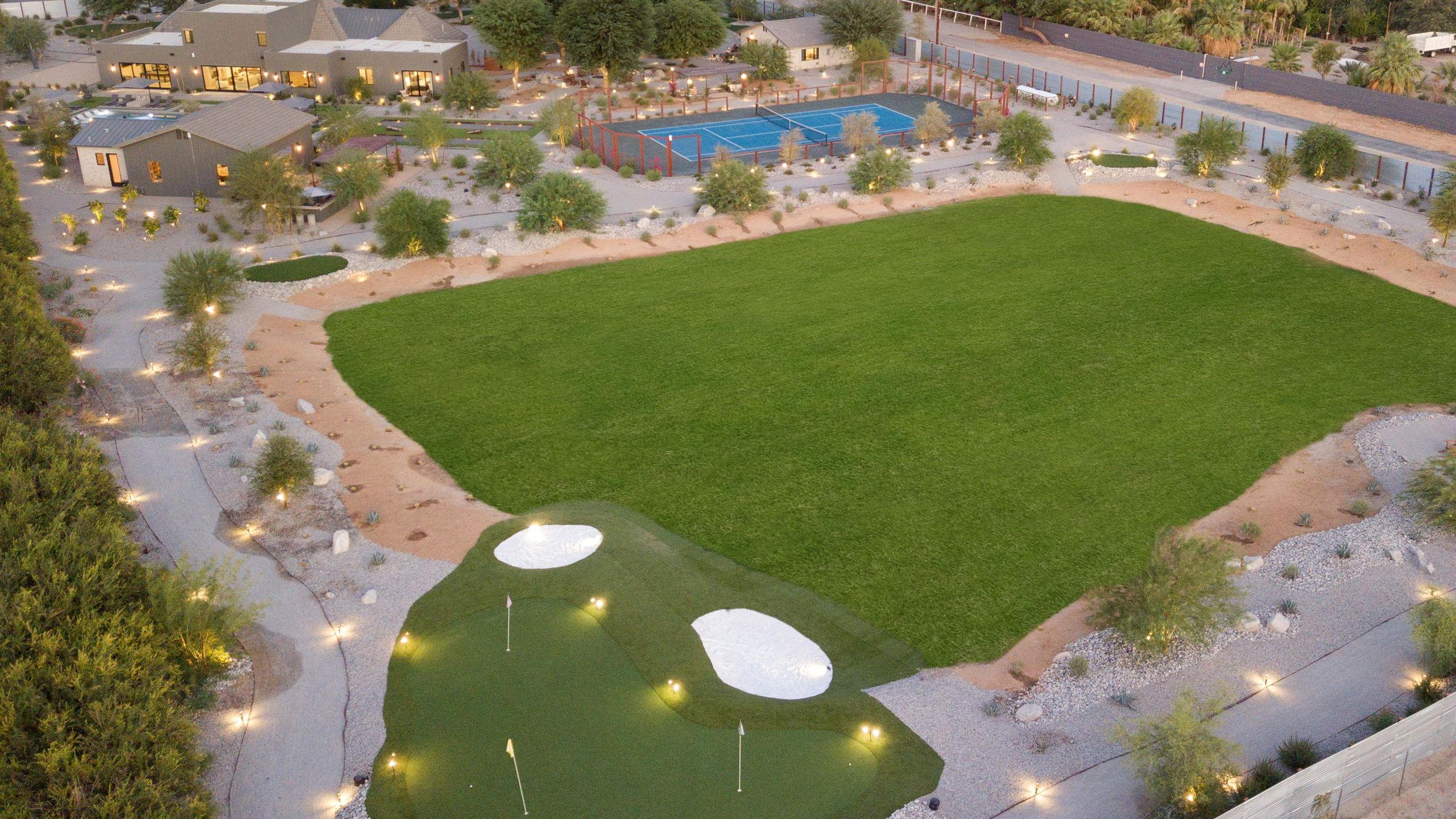 8BDR Villa | Tennis/Pickleball, Golf Green, Pool House, Gym, Bar | Mesquite38 gallery image 4
