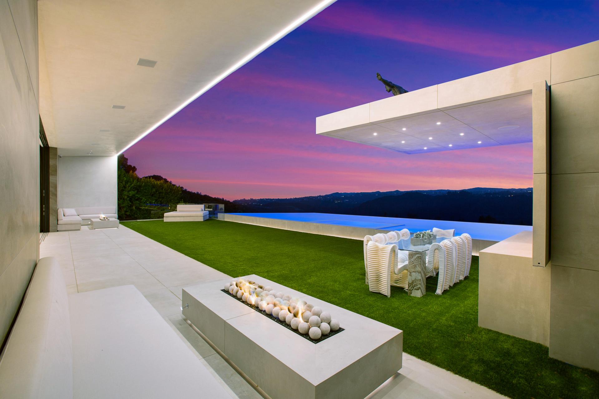 Highridge One gallery image 4