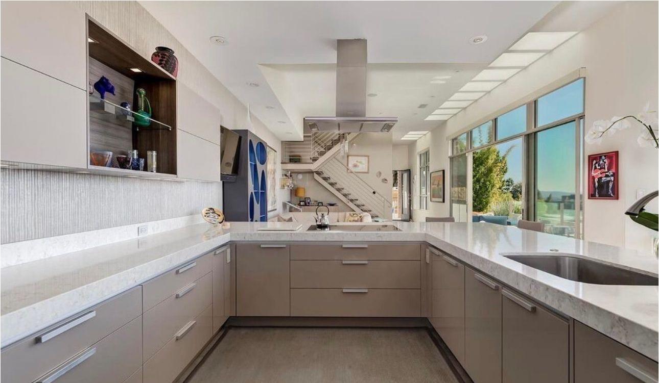 Woodshill Villa gallery image 6