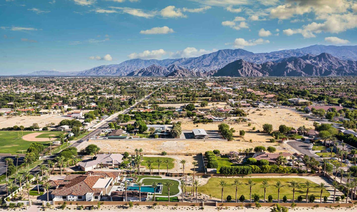 Palm Desert Estate gallery image 6