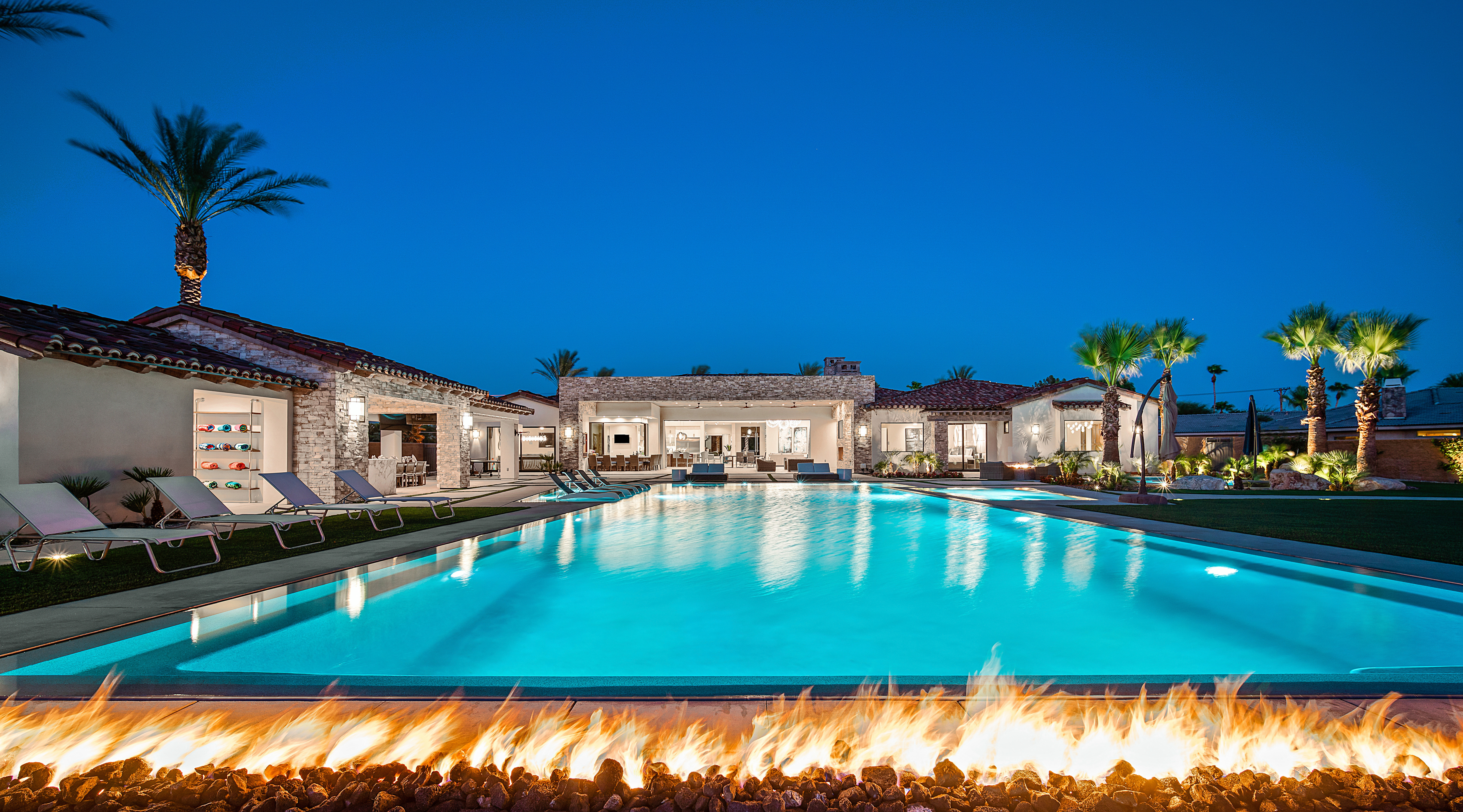 Palm Desert Estate gallery image 1