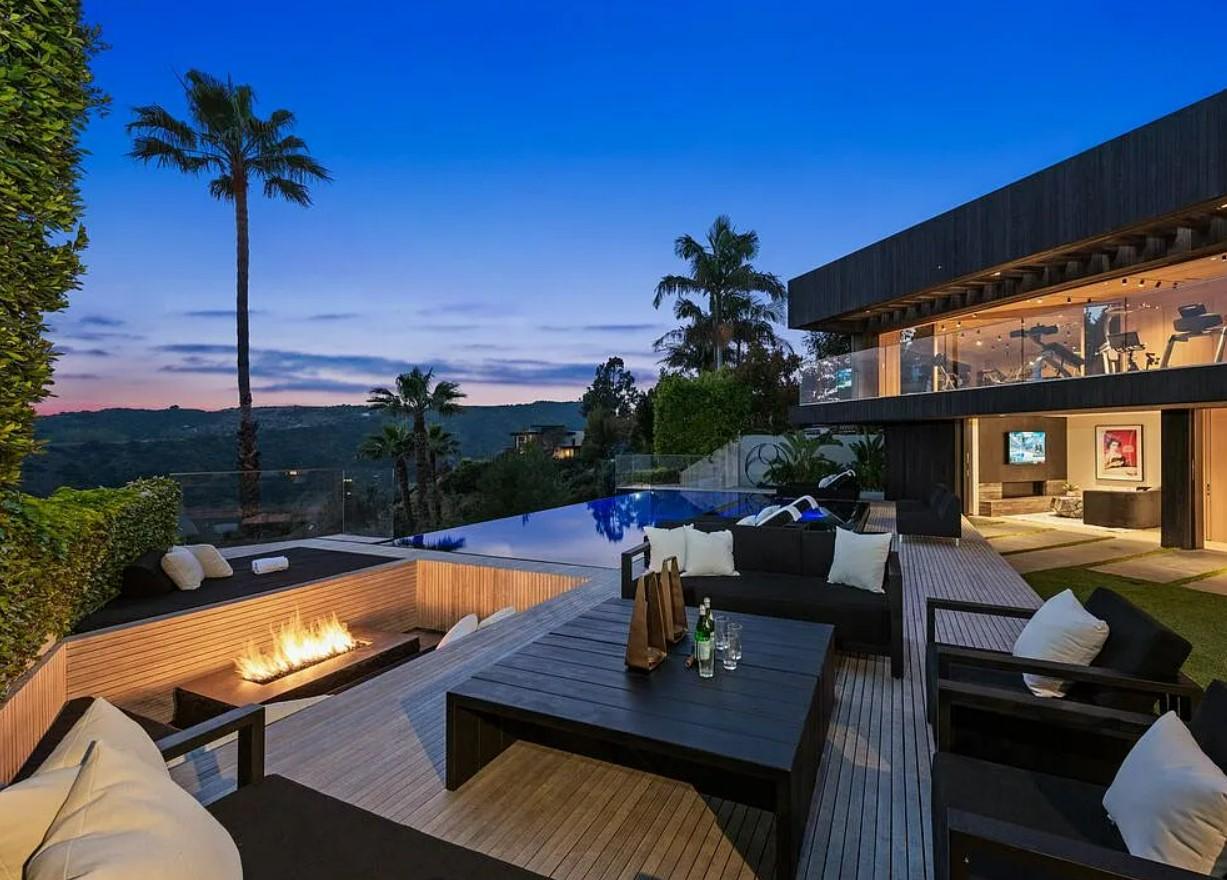 G Summit Estate gallery image 2
