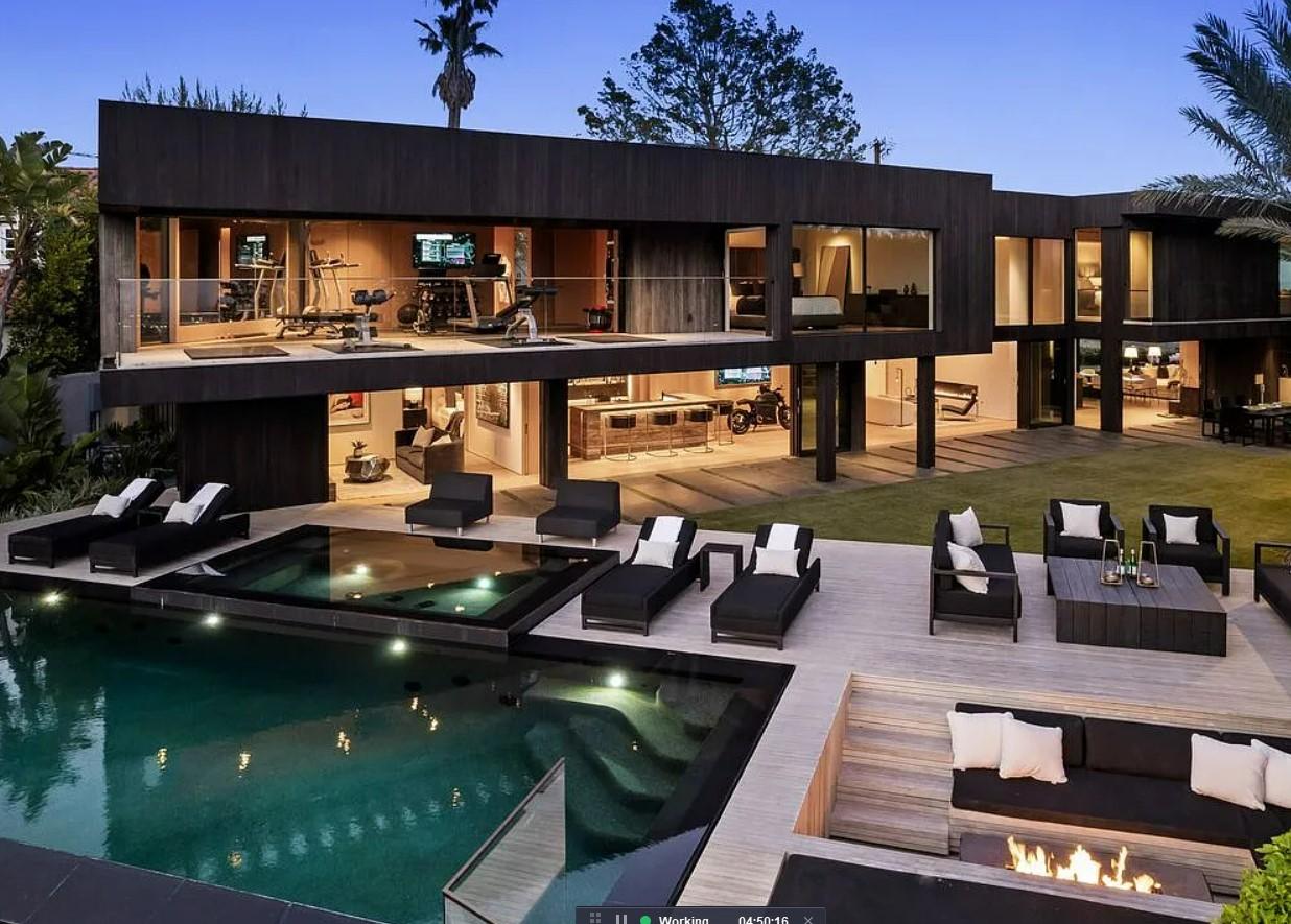 G Summit Estate gallery image 1