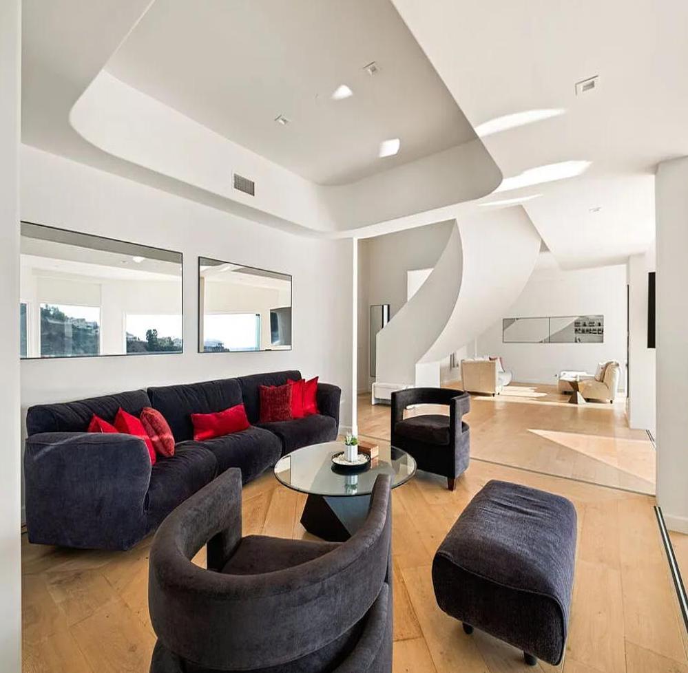 Electra Drive gallery image 7