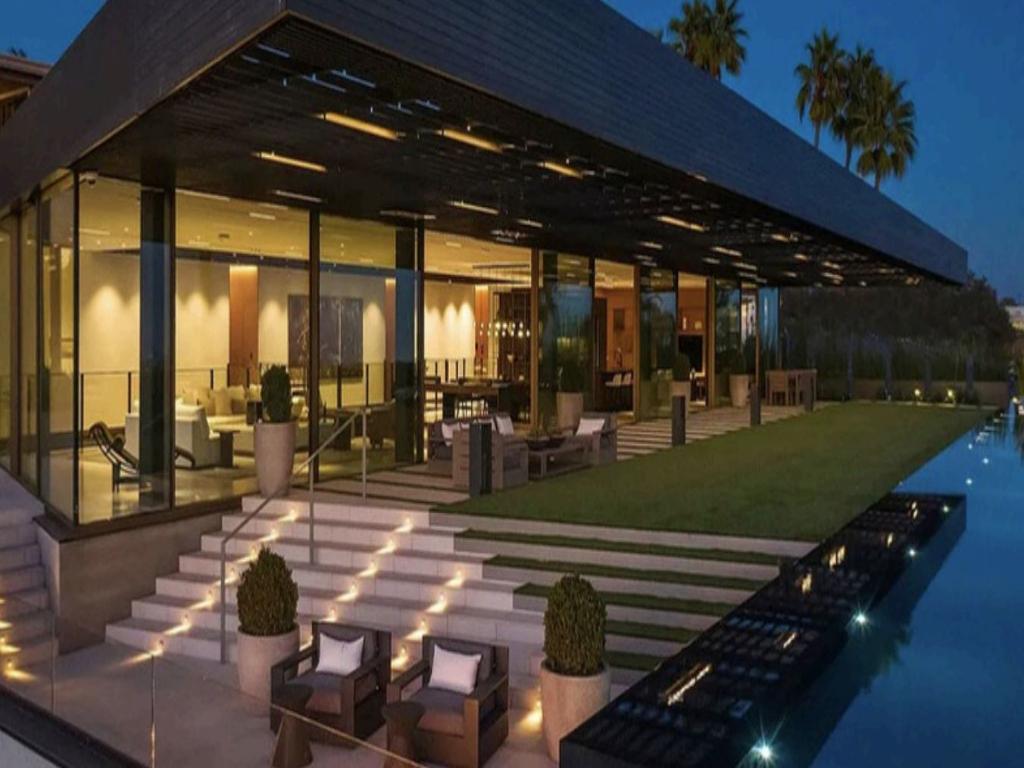 Nightingale Villa gallery image 3