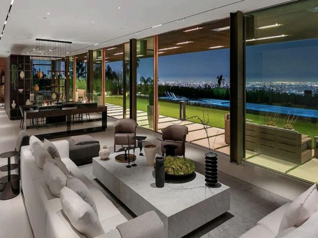 Nightingale Villa gallery image 4