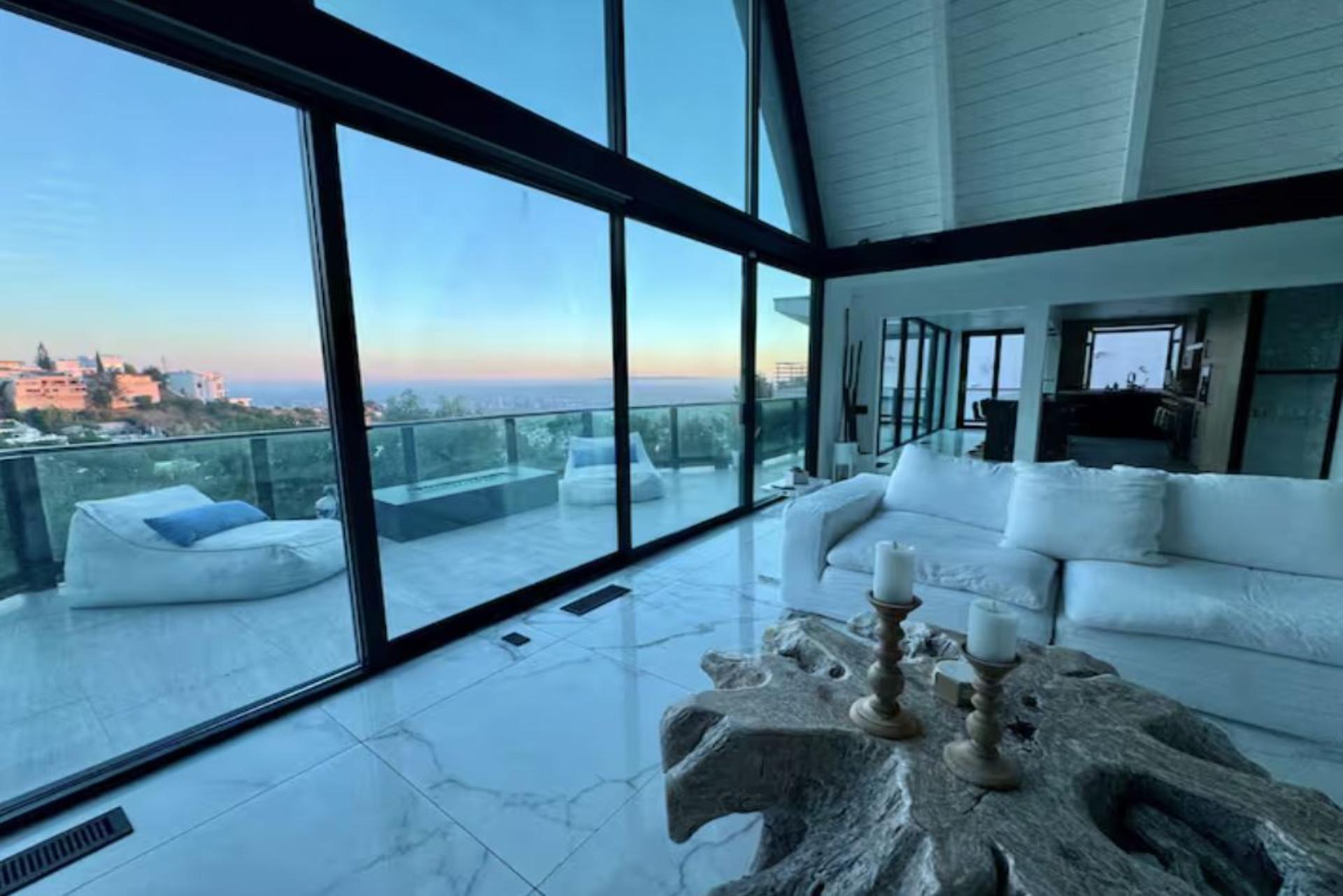 Apex Sunset gallery image 2