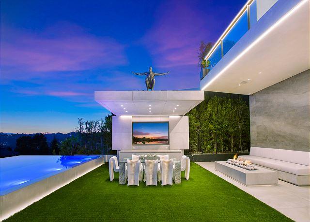 Highridge One gallery image 6