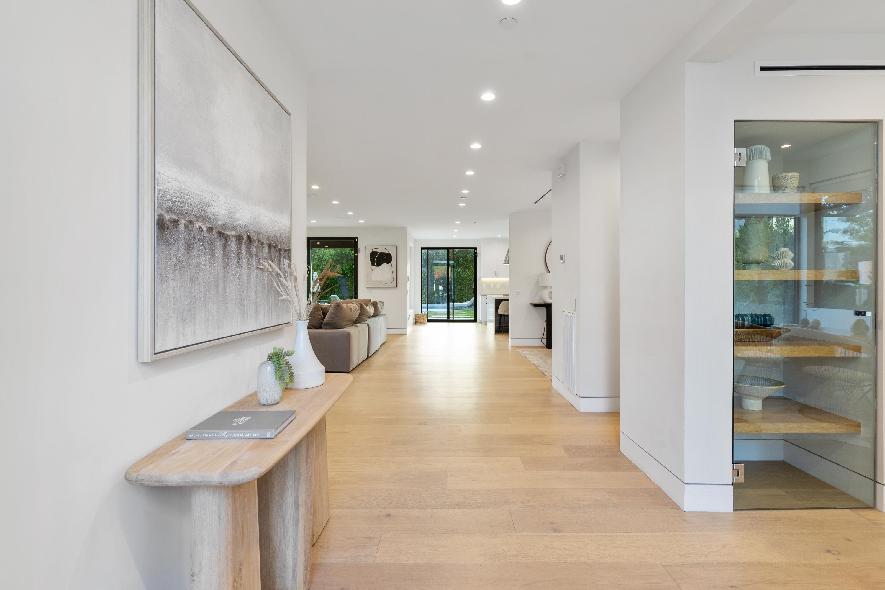 Curson Modern gallery image 10