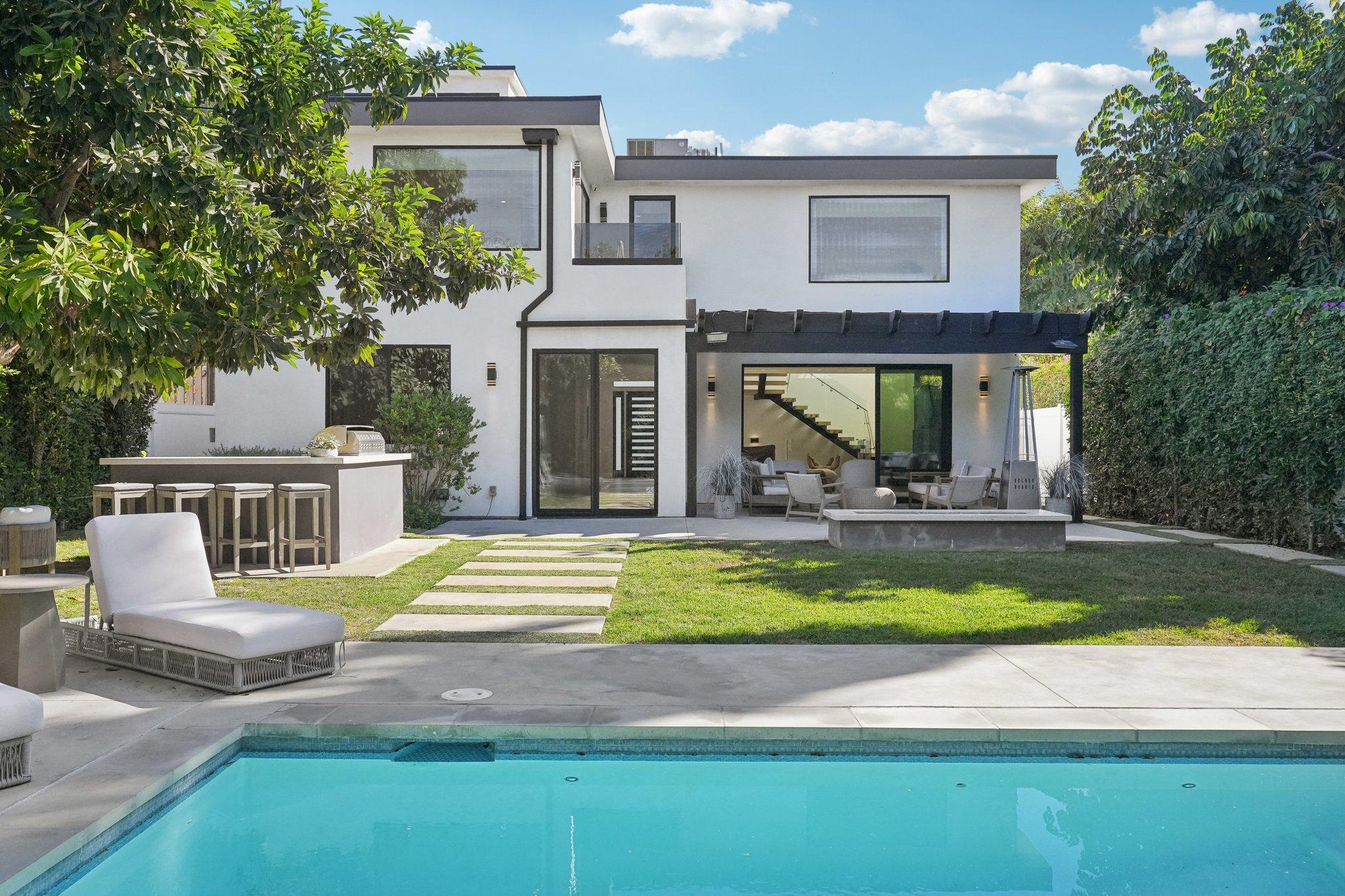 Curson Modern gallery image 1