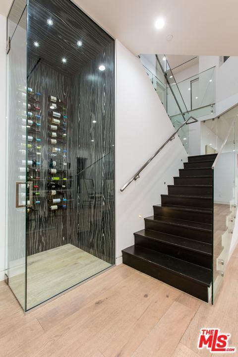 North Curson gallery image 8