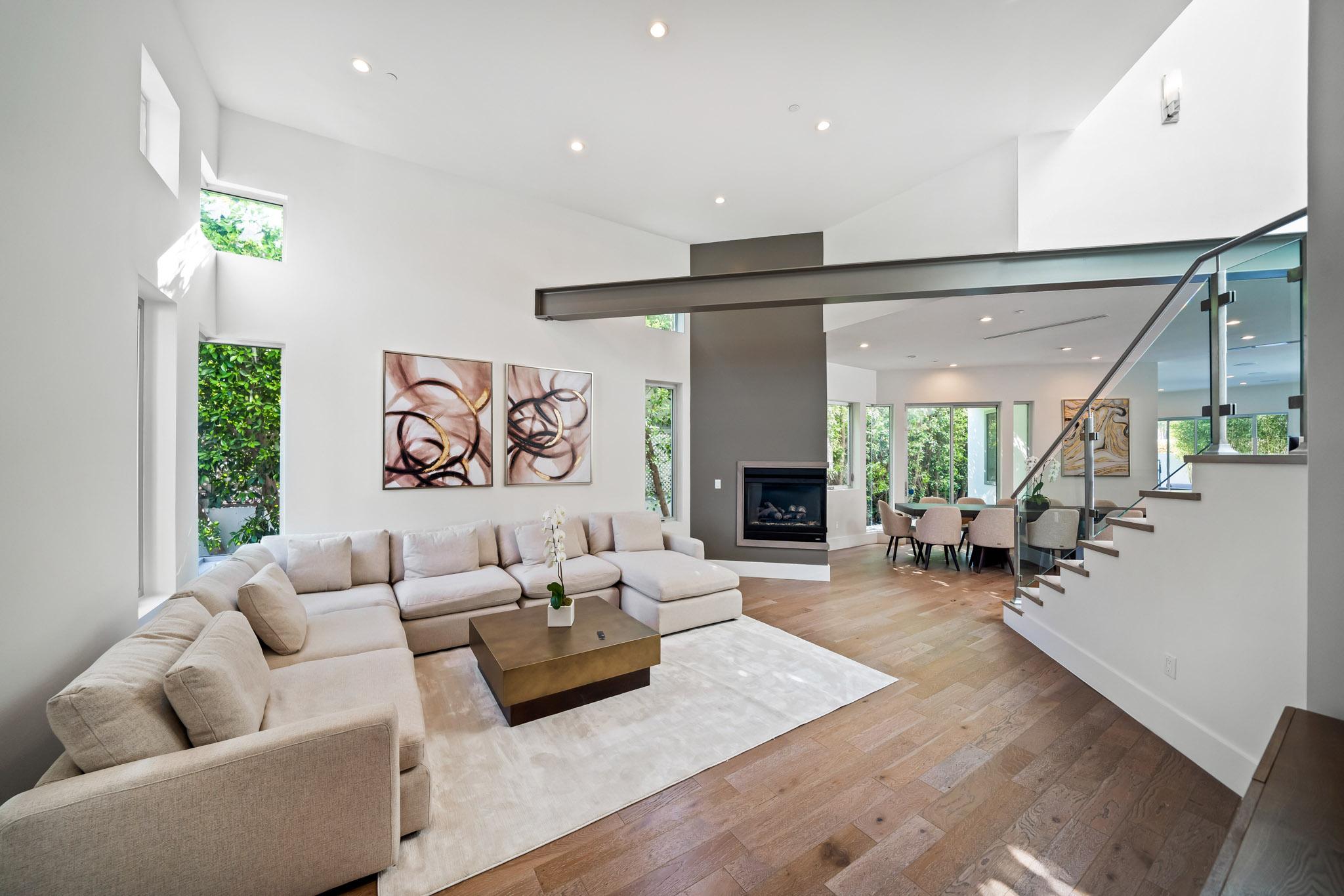 The Beverly Villa gallery image 4