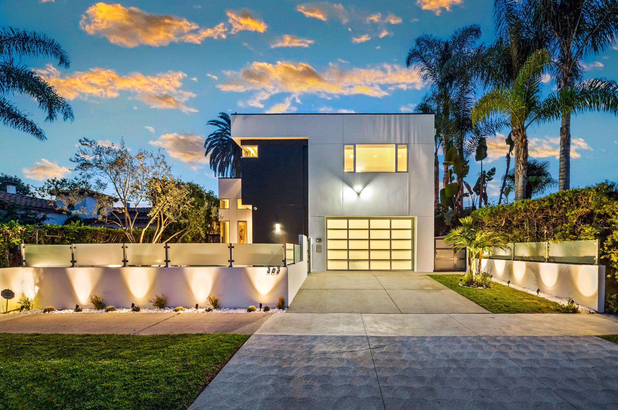 The Beverly Villa gallery image 2