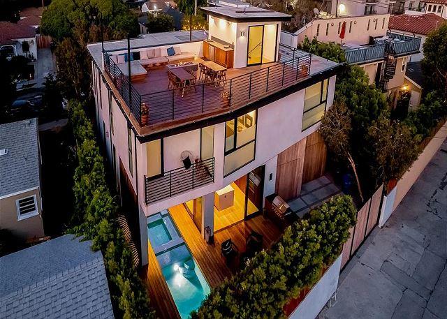 Sanborn Villa gallery image 1