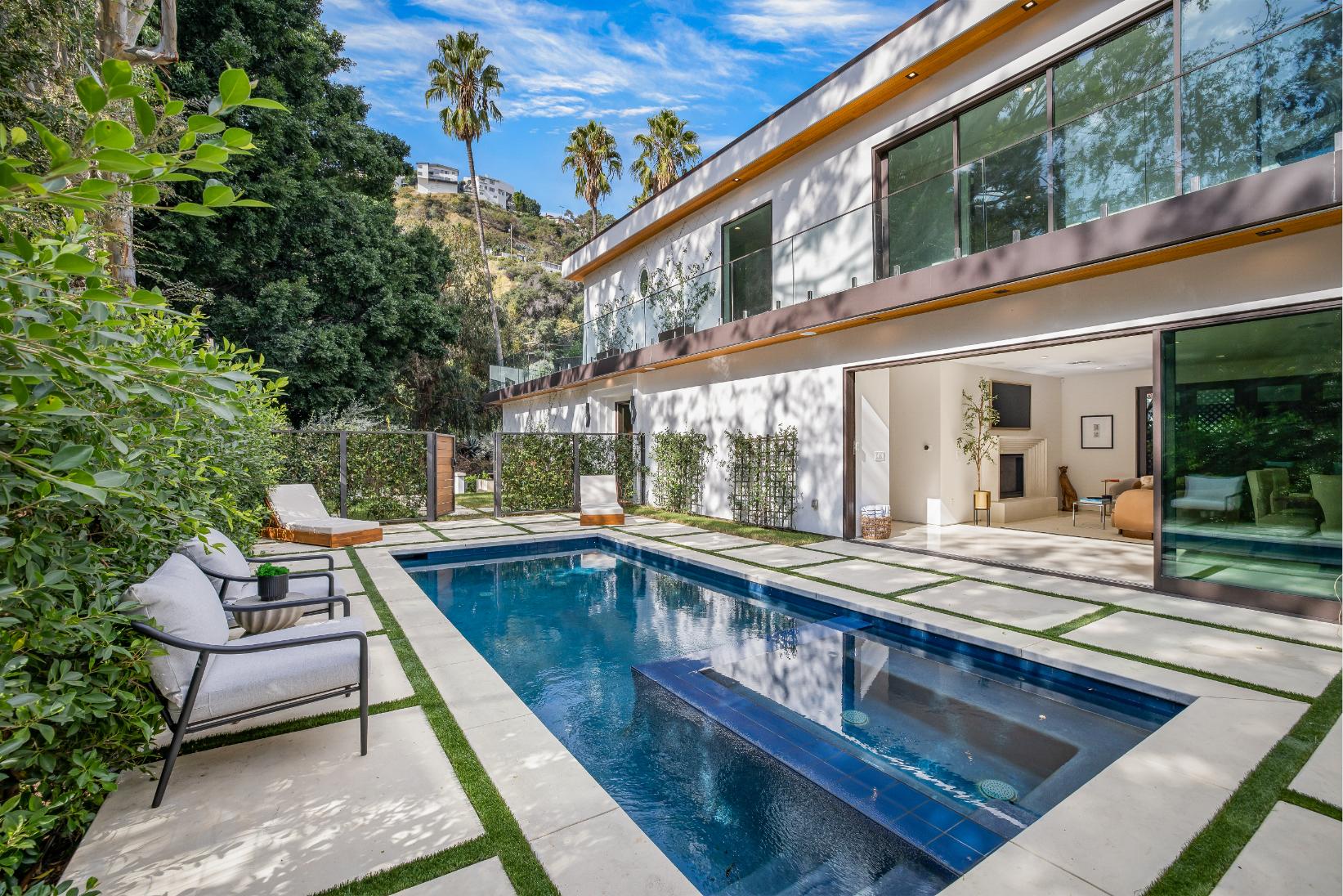 Laurel Canyon gallery image 1