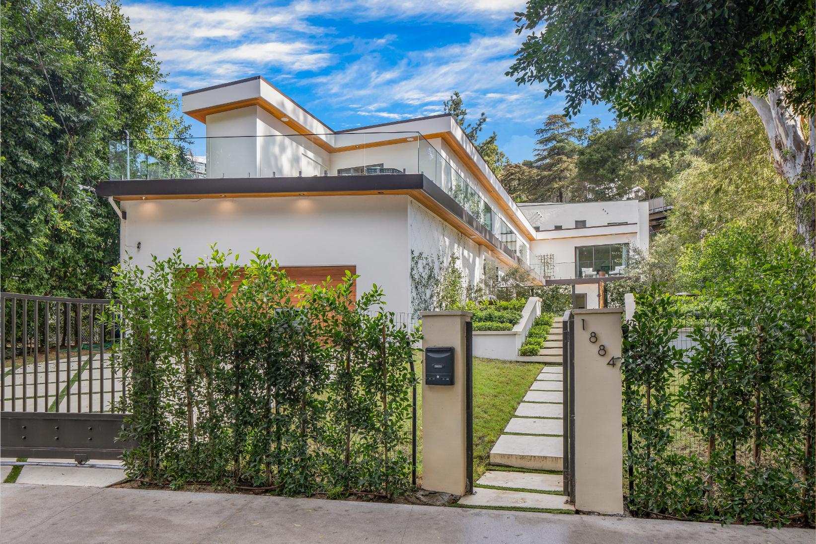 Laurel Canyon gallery image 7