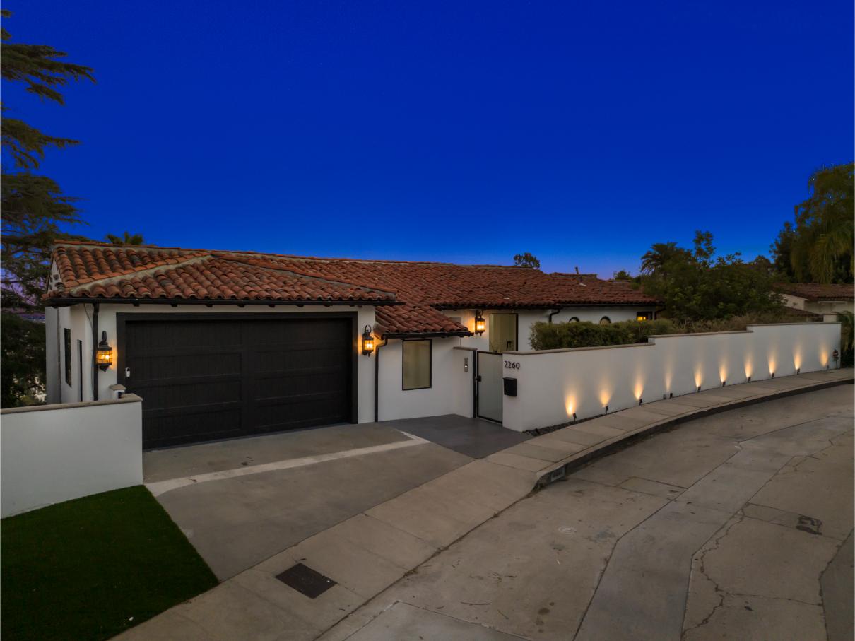 Sinatra House gallery image 2
