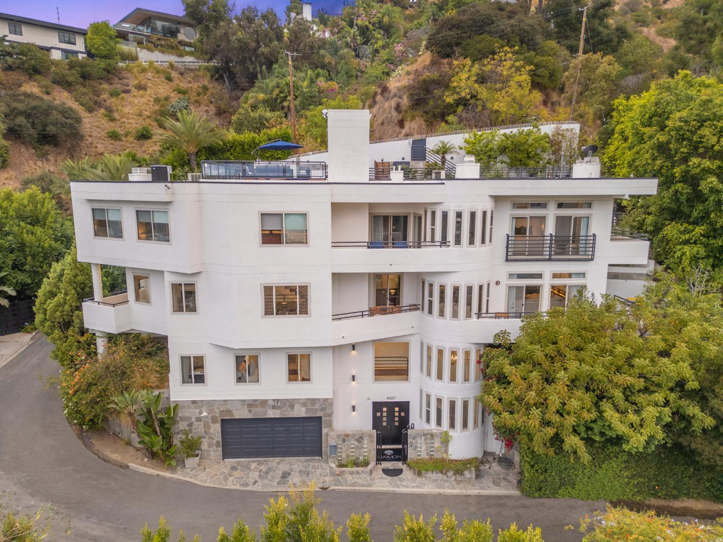 Franklin Mediterranean Villa gallery image 8