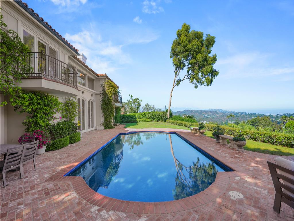 Savona Sanctuary Estate gallery image 9