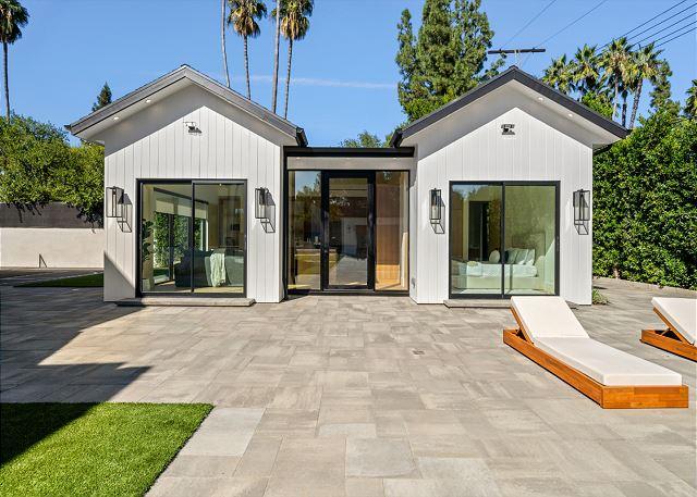Genesta Villa gallery image 6