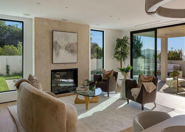 Hedgerow Estate gallery image 2