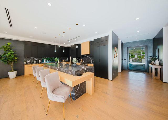 Varna Villa gallery image 9