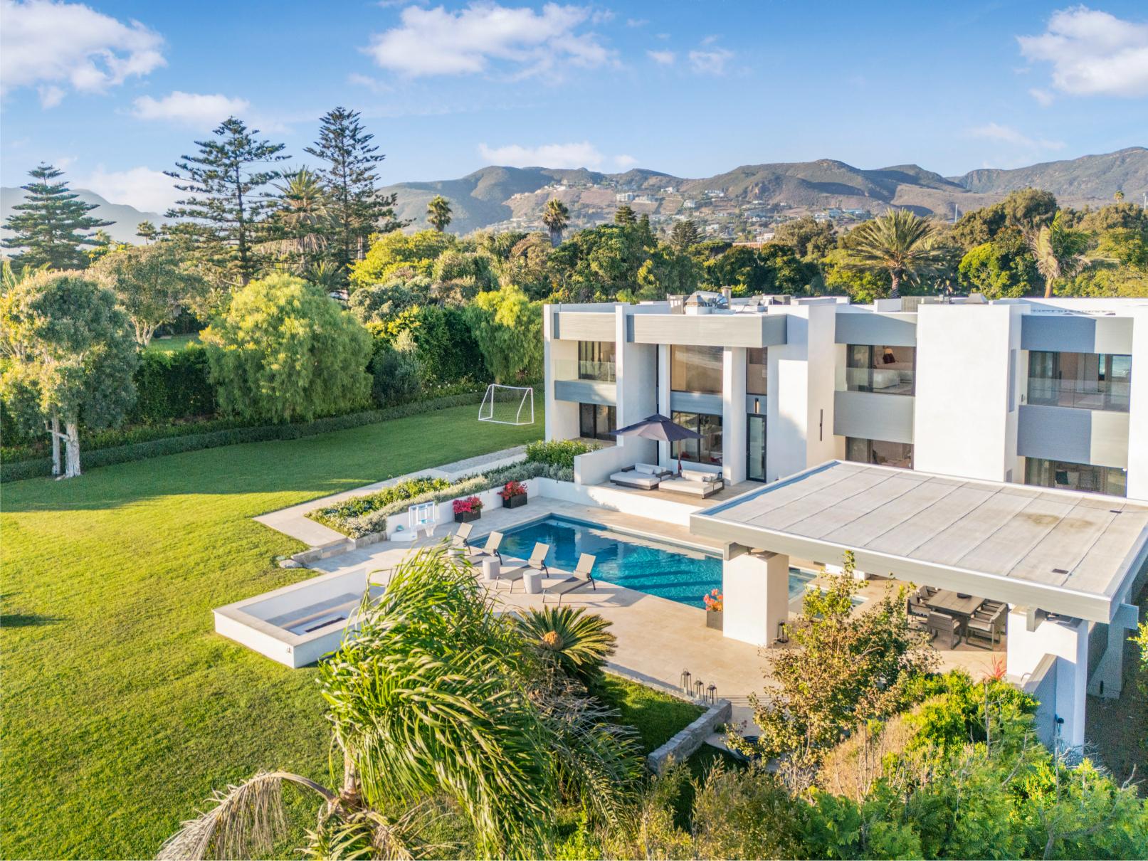Morning View Malibu gallery image 7