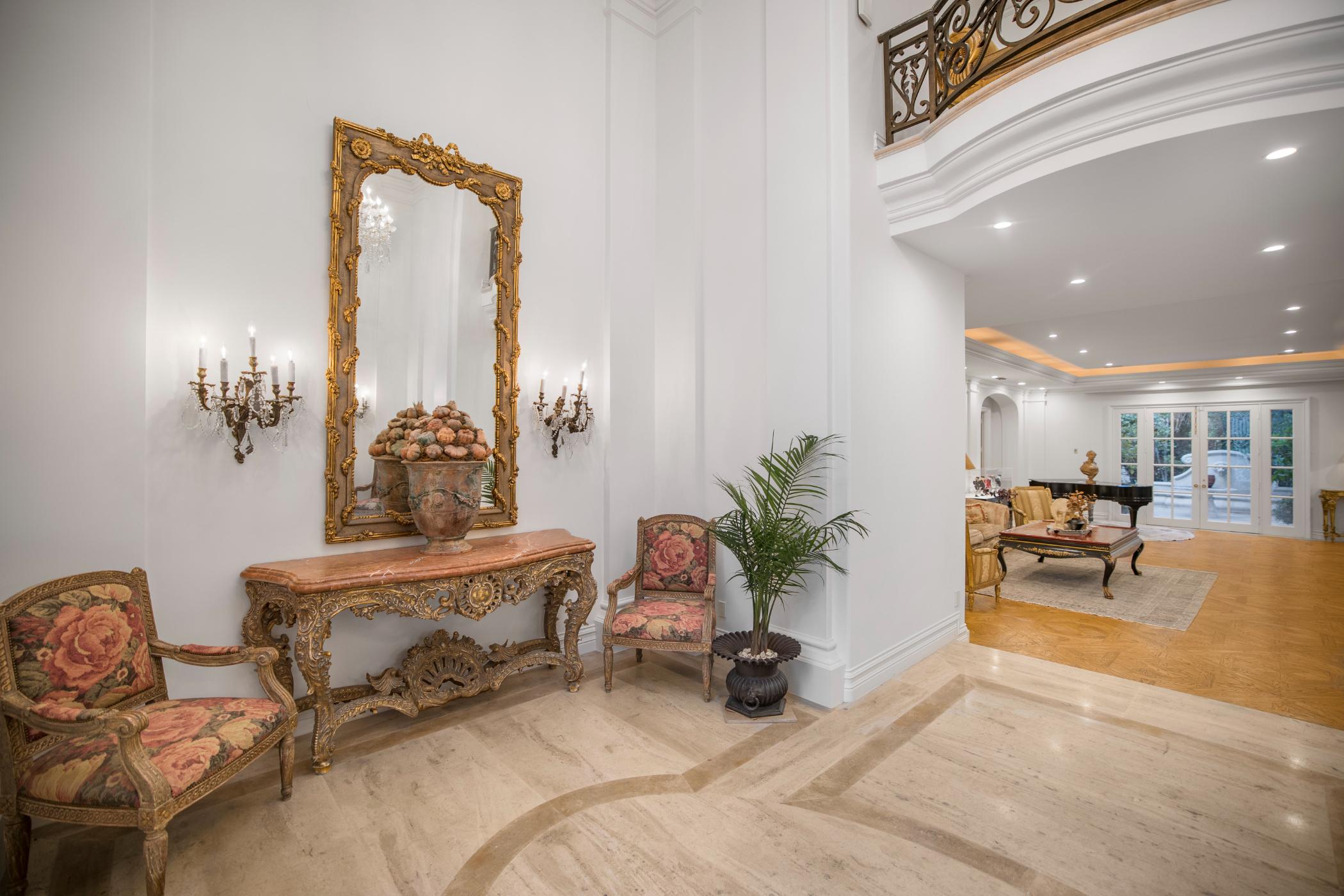 Wendover Mansion gallery image 10