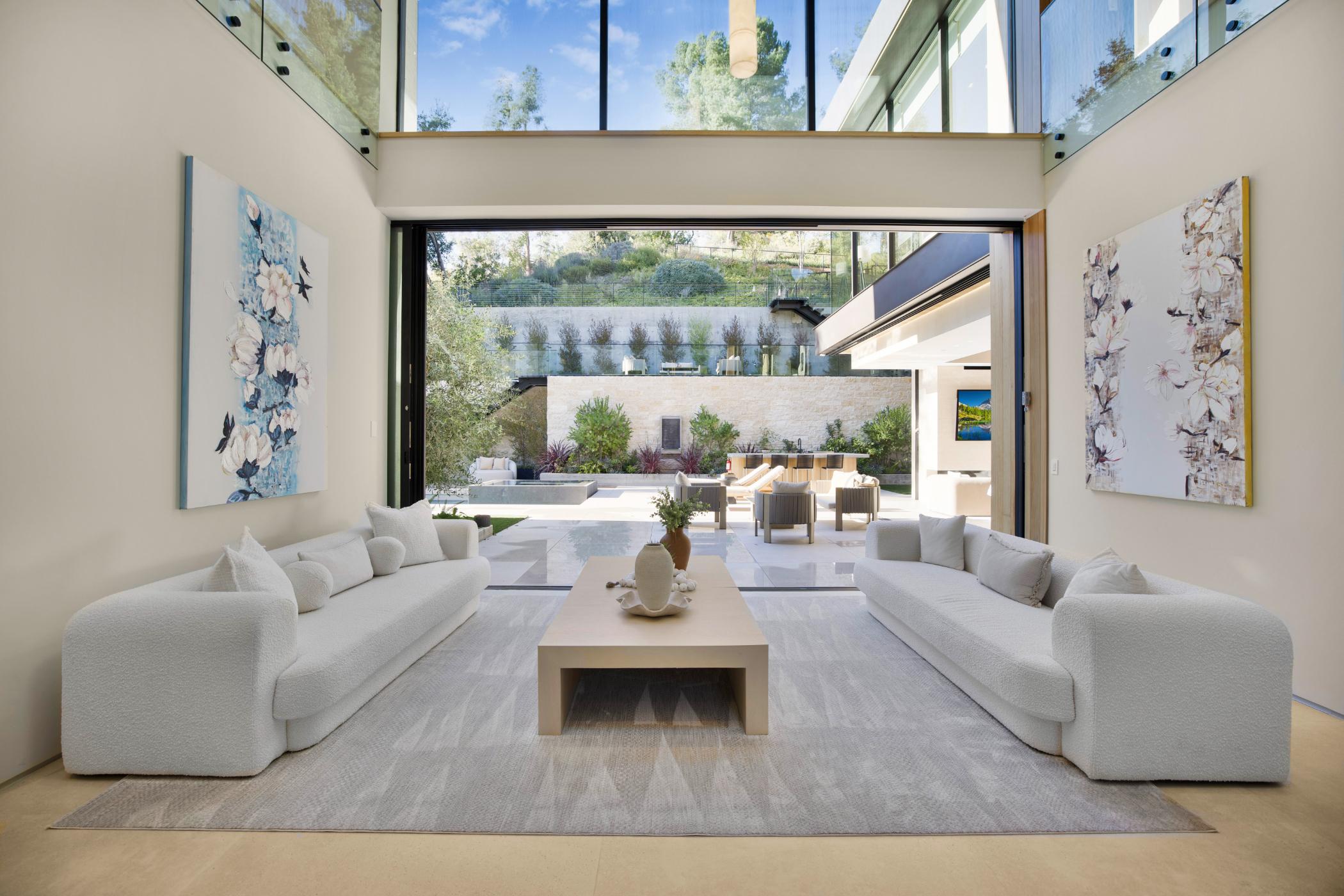 Hutton Villa gallery image 9